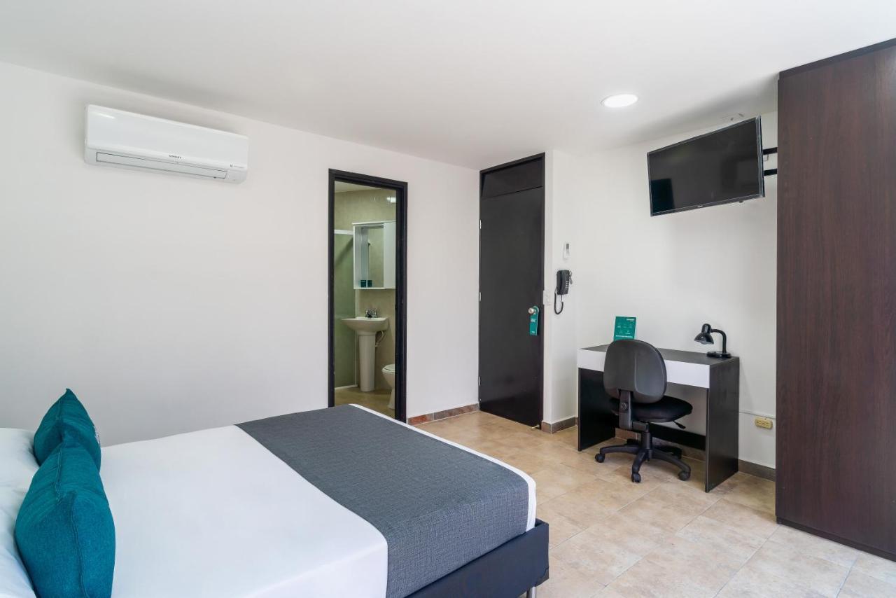 Ayenda Coliving La 78A Ξενοδοχείο Μεντεγίν Εξωτερικό φωτογραφία